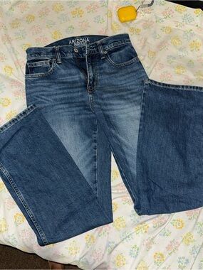 Women’s Dark Blue Straight-Leg Jeans